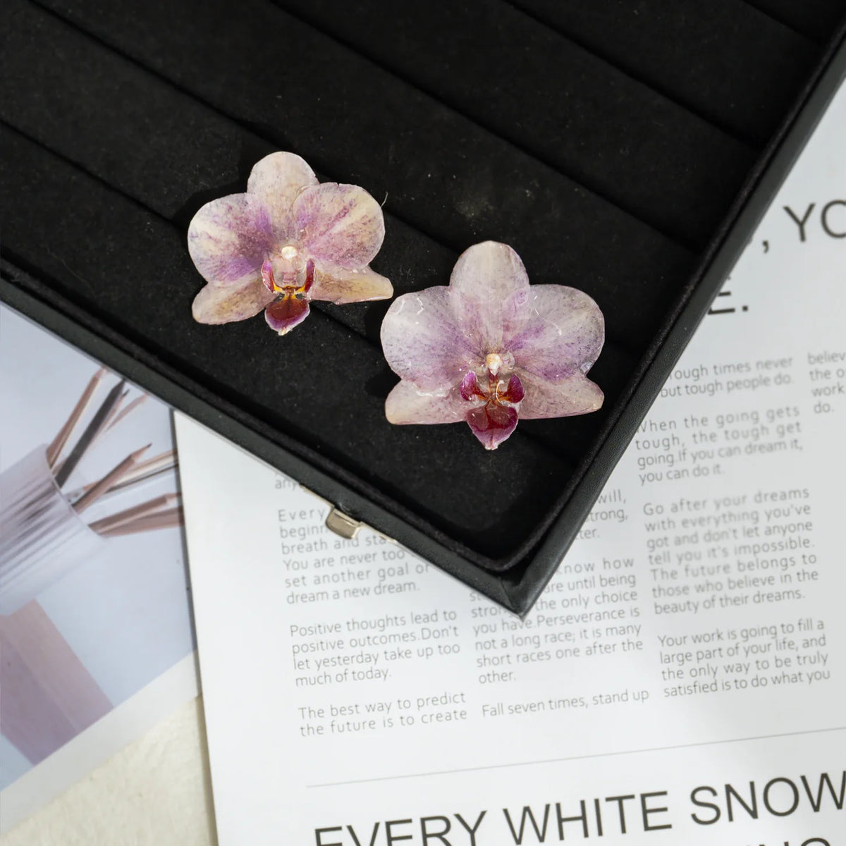 "Resin Coated Natural Dried Phalaenopsis Orchid Flowers - DIY Craft Supplies for Jewelry Making (Earrings/Brooch) Real Preserved