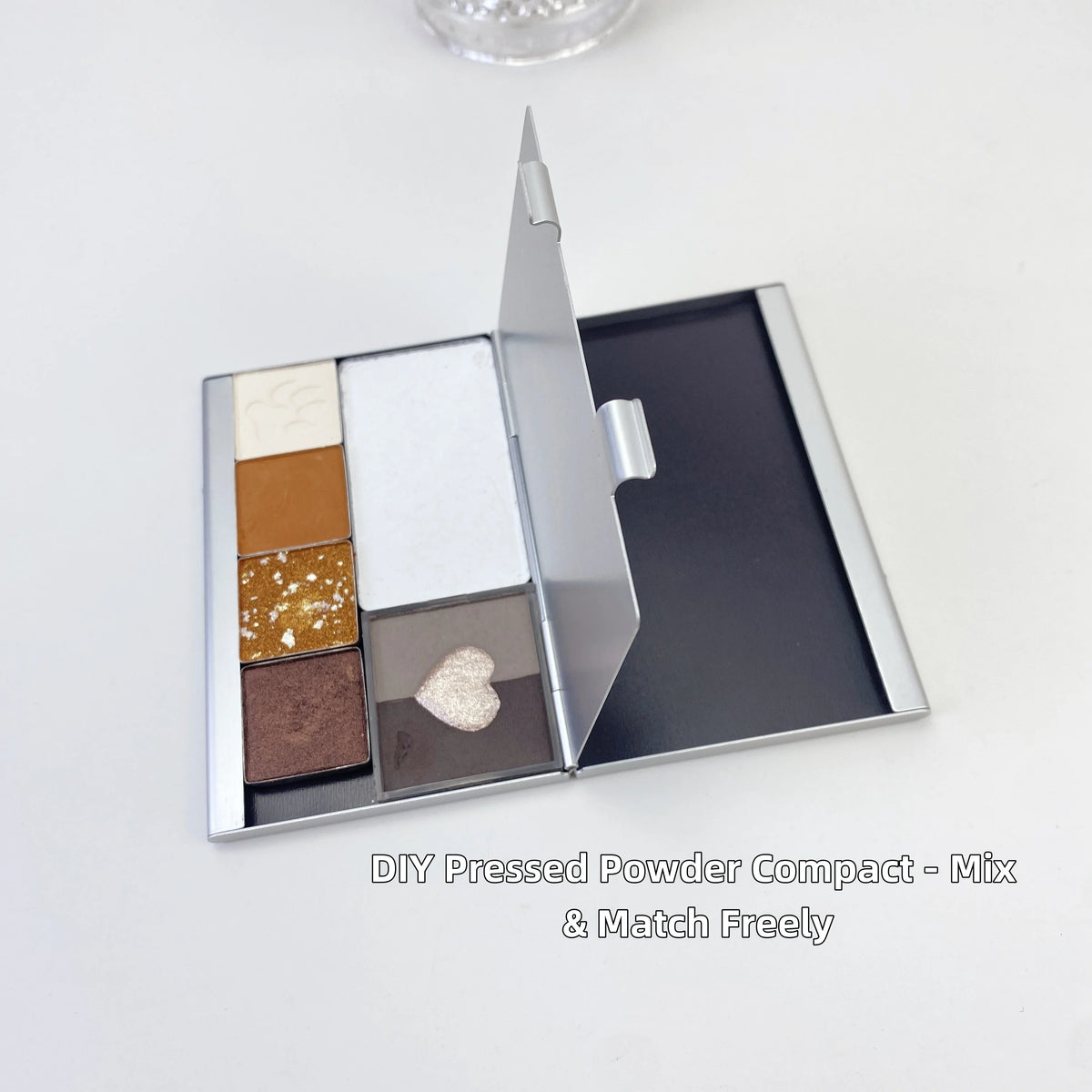 Ultra-Thin Aluminum Dual-Layer Magnetic box DIY Compact - Refillable Case for Eyeshadow & Blush