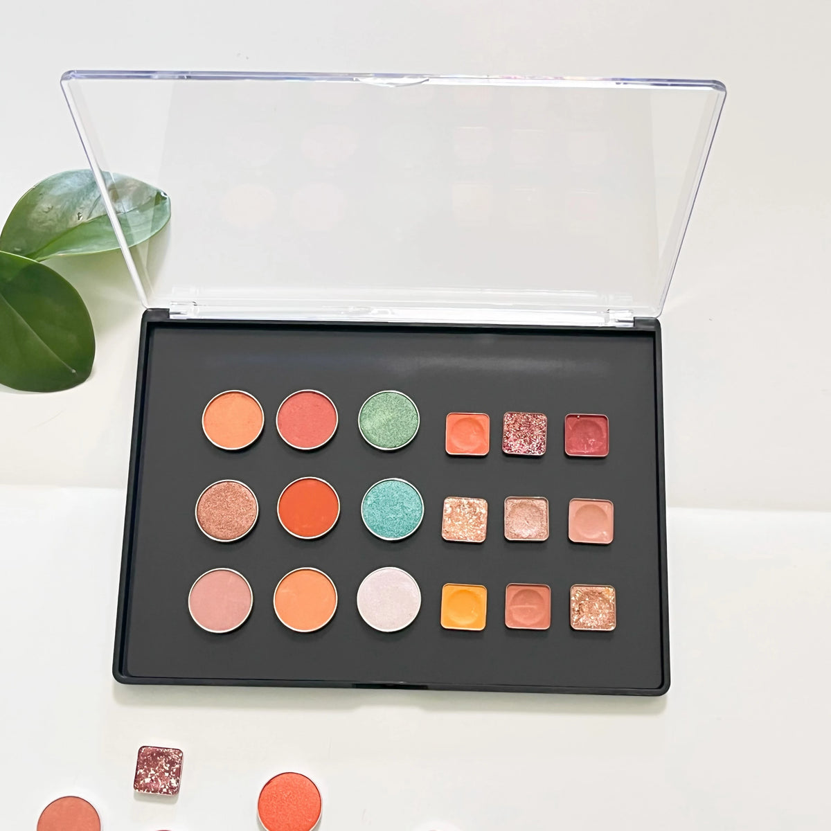 XL Empty Magnetic Eyeshadow Palette Storage Box Clear Lid, 20pcs Metal Stickers, 23.5x16.5cm