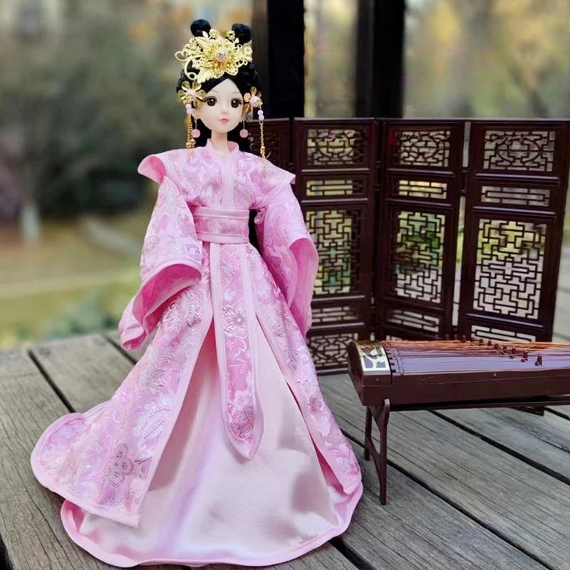 Type E / Doll with Clothes