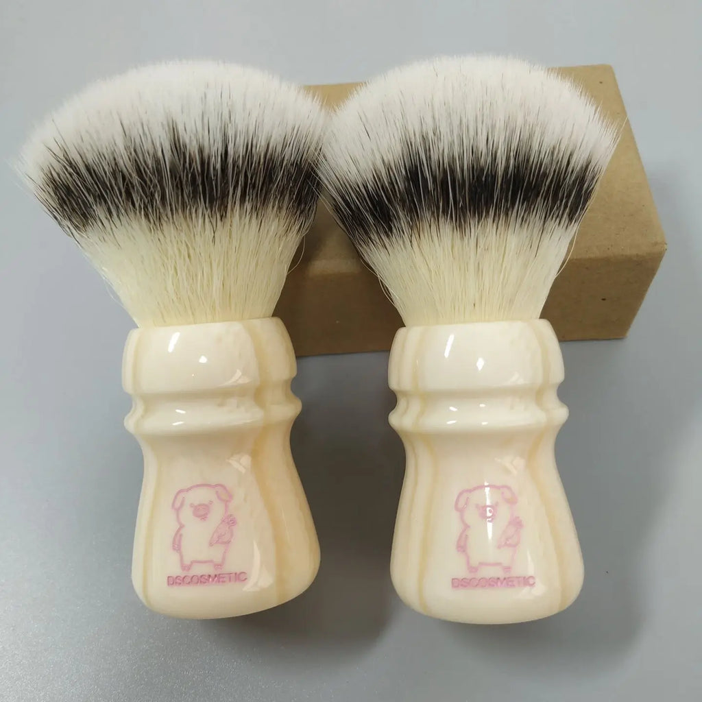 Dscosmetic Pink Piggy CN6 synthetic hair with resin handle for man wet shaving